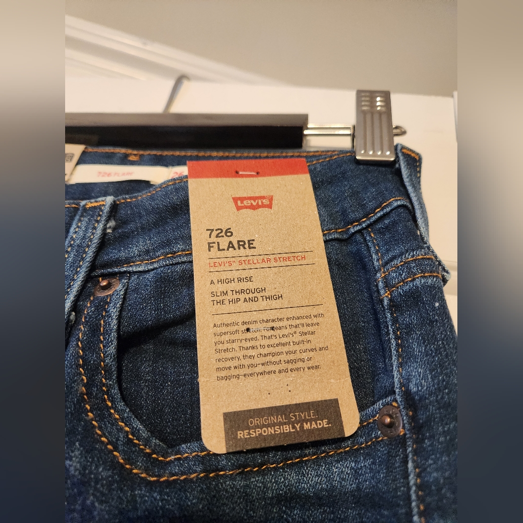 Levis 726 Flare Jeans